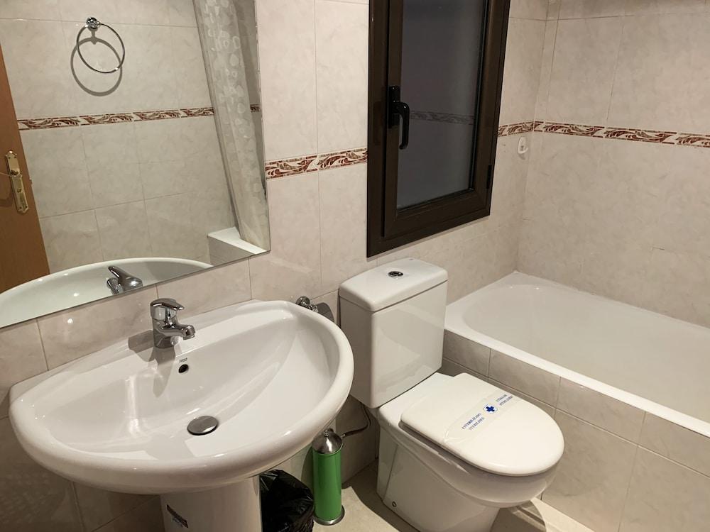Apartamentos Pantebre 3000 ปาสเดลากาซา ภายนอก รูปภาพ