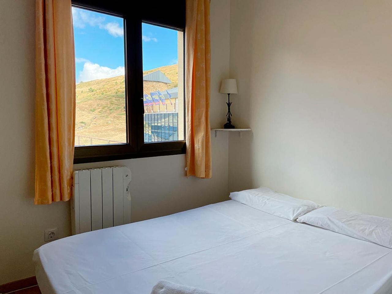Apartamentos Pantebre 3000 ปาสเดลากาซา ภายนอก รูปภาพ