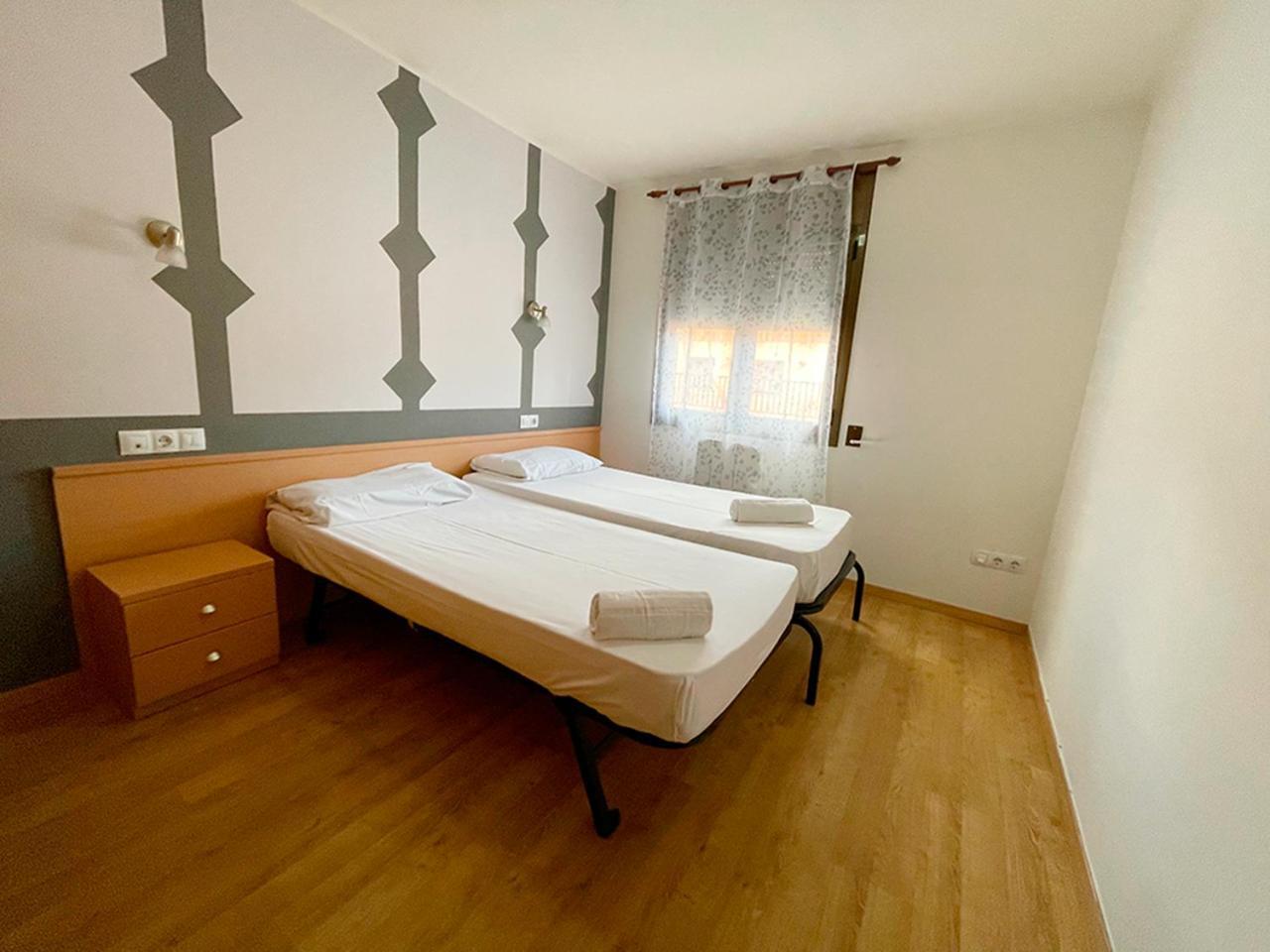 Apartamentos Pantebre 3000 ปาสเดลากาซา ภายนอก รูปภาพ